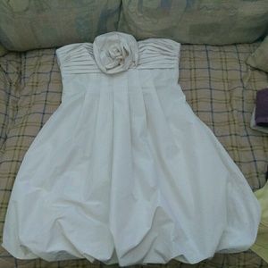 ❤Cream BCBG Flower Dress